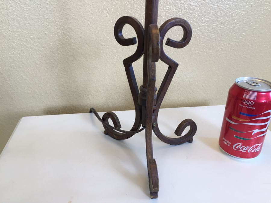 Nice Metal Table Lamp [Photo 3]