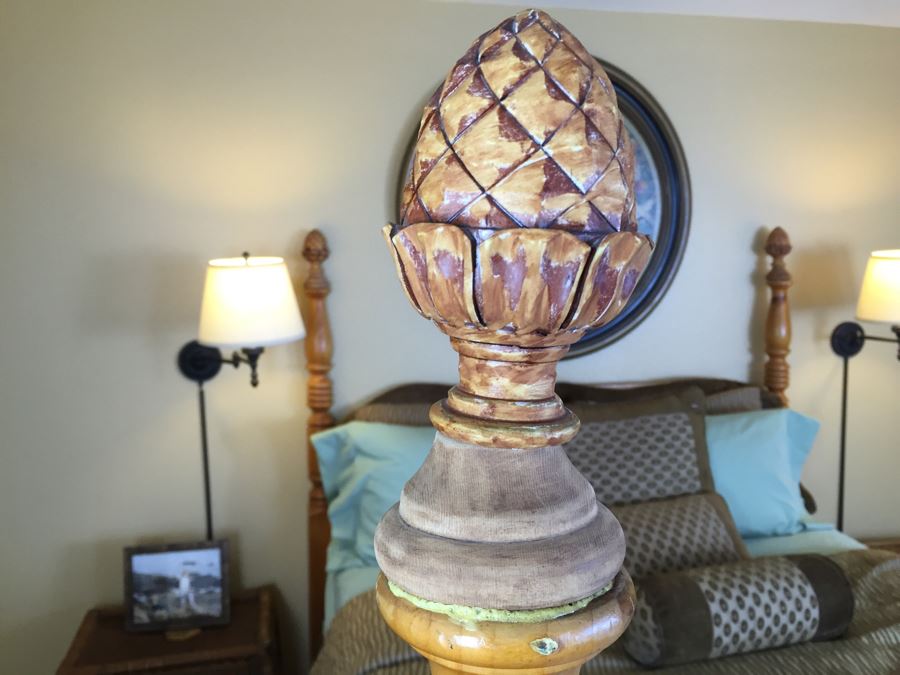 Beautiful Turned Pine Four-Poster Bed With Regency Mattress, Linens And Pillows [Photo 9]