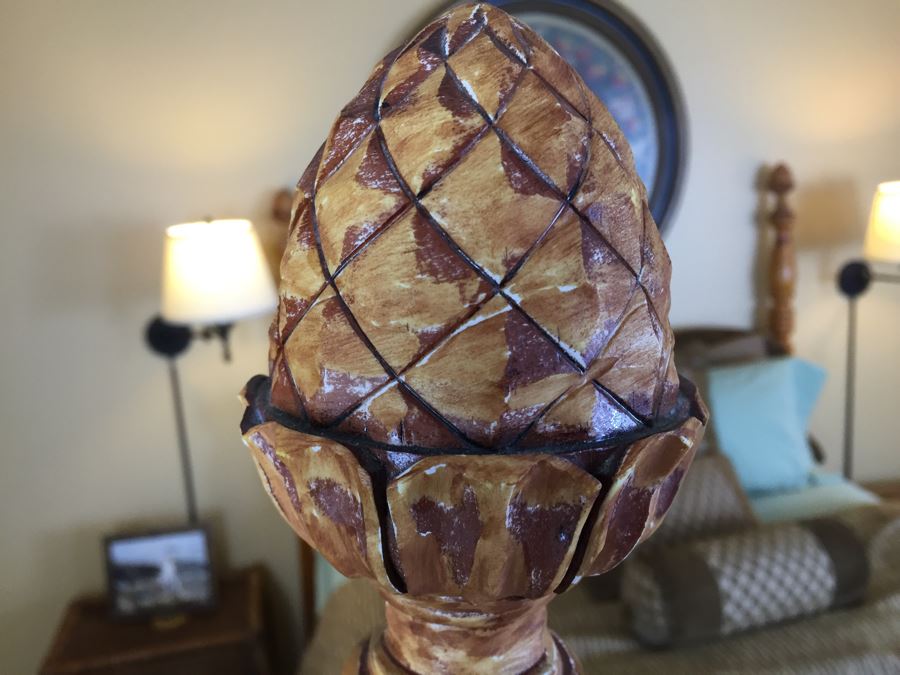 Beautiful Turned Pine Four-Poster Bed With Regency Mattress, Linens And Pillows [Photo 10]