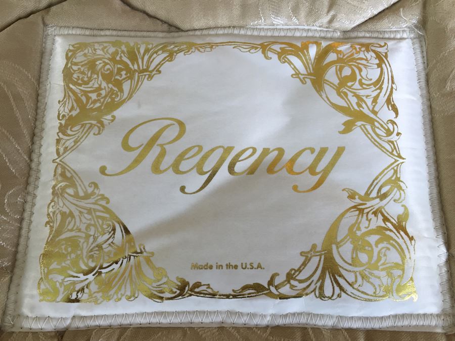 Beautiful Turned Pine Four-Poster Bed With Regency Mattress, Linens And Pillows [Photo 15]