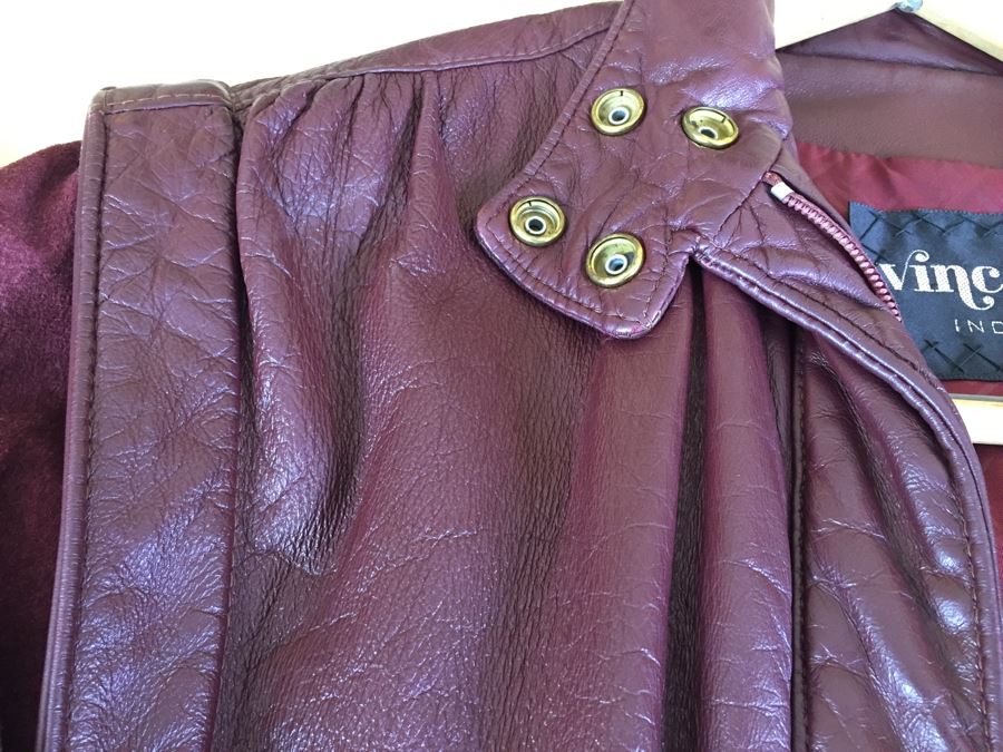 Vintage Women's Leather Jacket By Vincents Size Small [Photo 4]