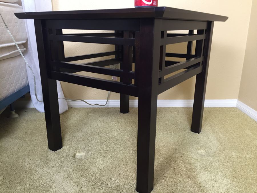 Wooden Side Table [Photo 5]