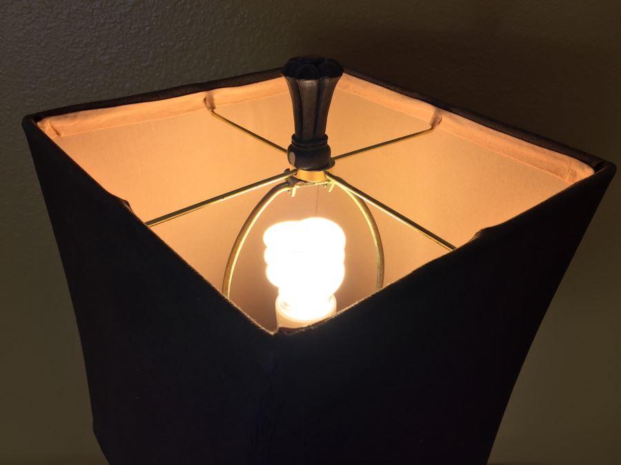 Contemporary Table Lamp With Monkey Climbing Tree [Photo 6]