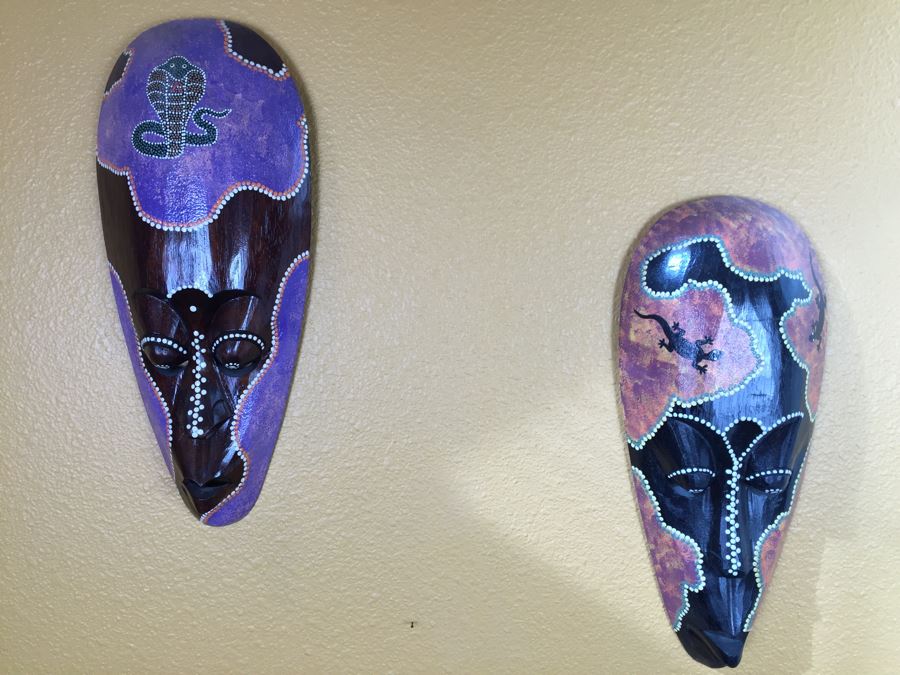 Pair Of Carved Wood Ethnic Decorative Masks Possibly African [Photo 4]