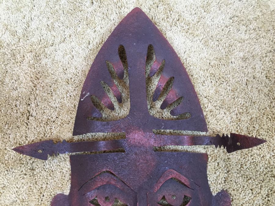 Decorative Metal Ethnic Face Wall Hanging [Photo 4]