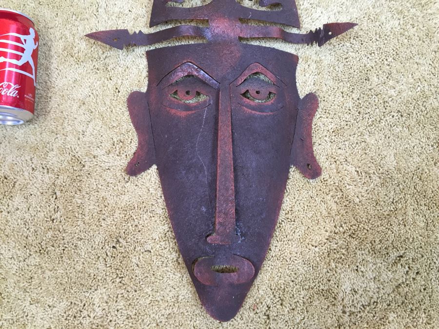 Decorative Metal Ethnic Face Wall Hanging [Photo 5]