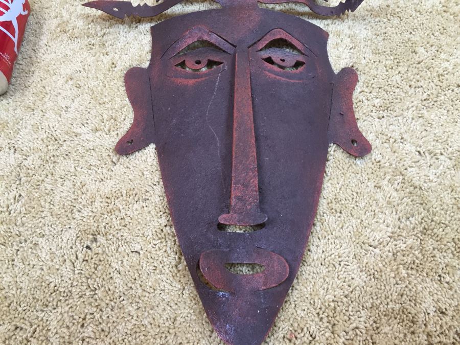 Decorative Metal Ethnic Face Wall Hanging [Photo 6]