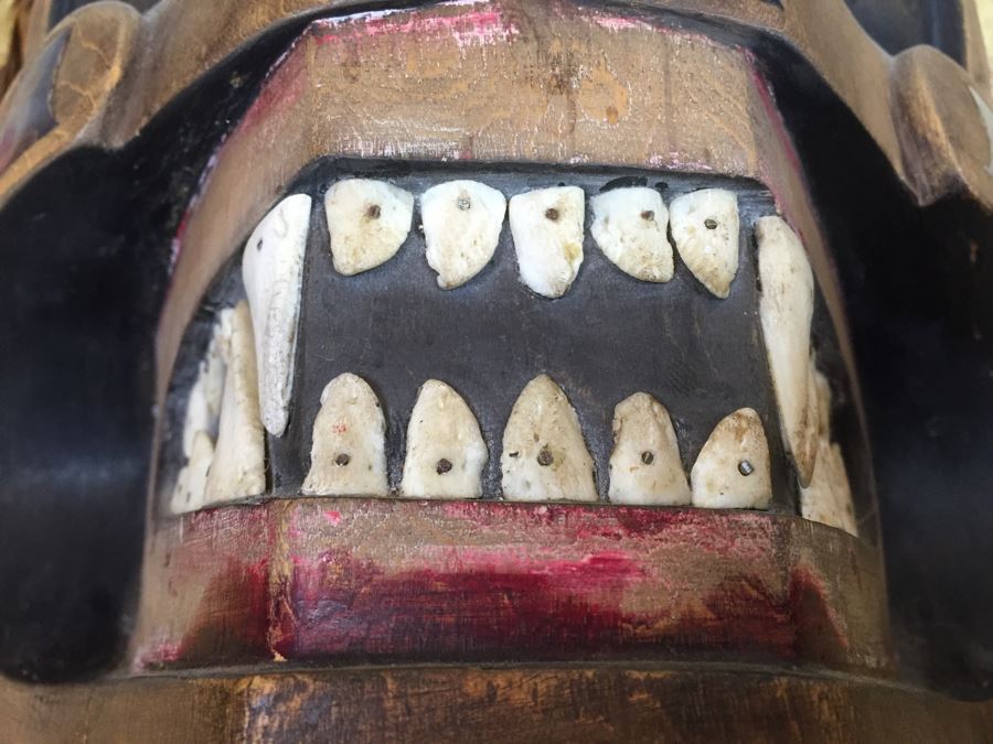 Very Cool Carved Wooden Face Mask With Mother Of Pearl Possibly Pacific Northwest [Photo 4]