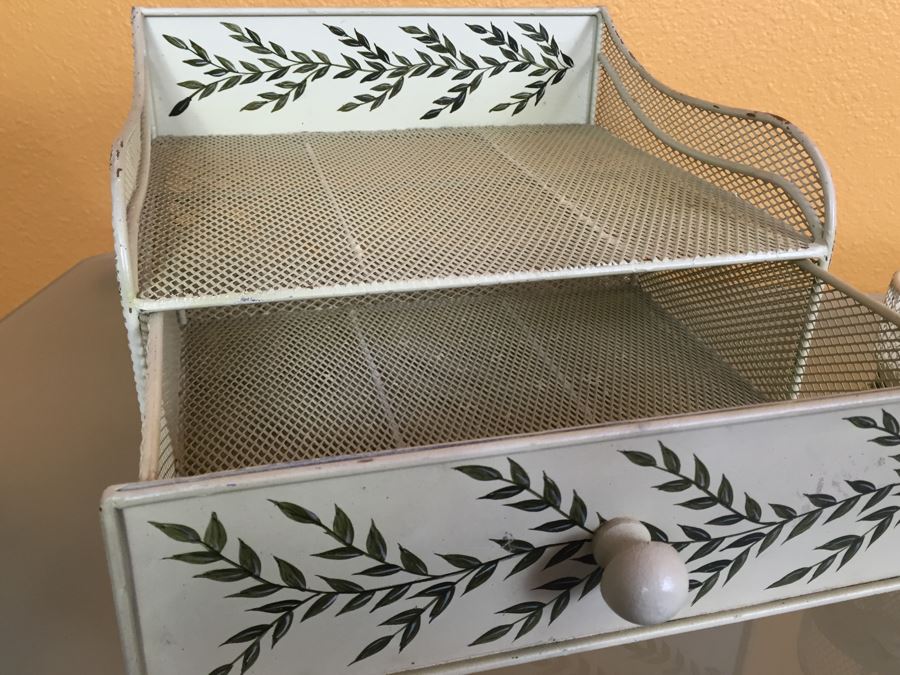 Painted Metal Desk Accessories [Photo 2]