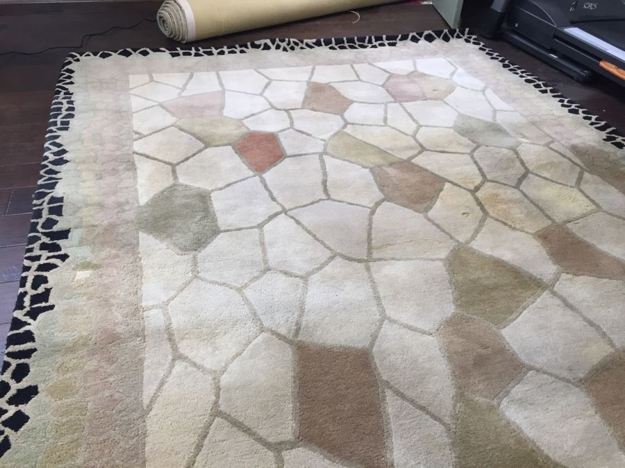 Fuzzy Turtle Safari Collection Wool Rug Made In India 8' x 11' [Photo 2]