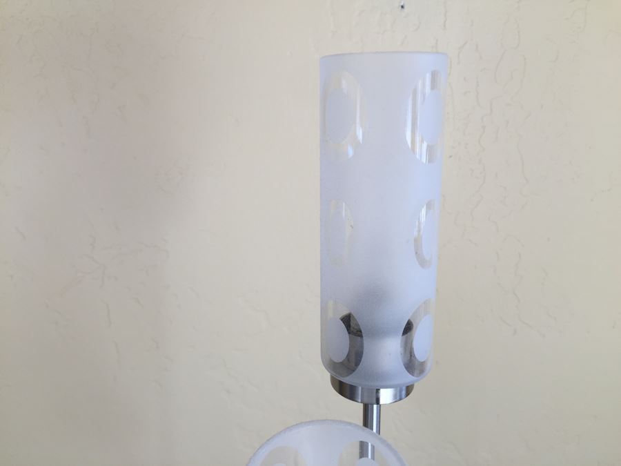 Contemporary Metal And Glass Table Lamp [Photo 8]