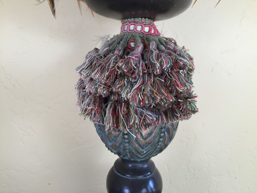 Ethnic Looking Table Lamp With Feathers [Photo 5]