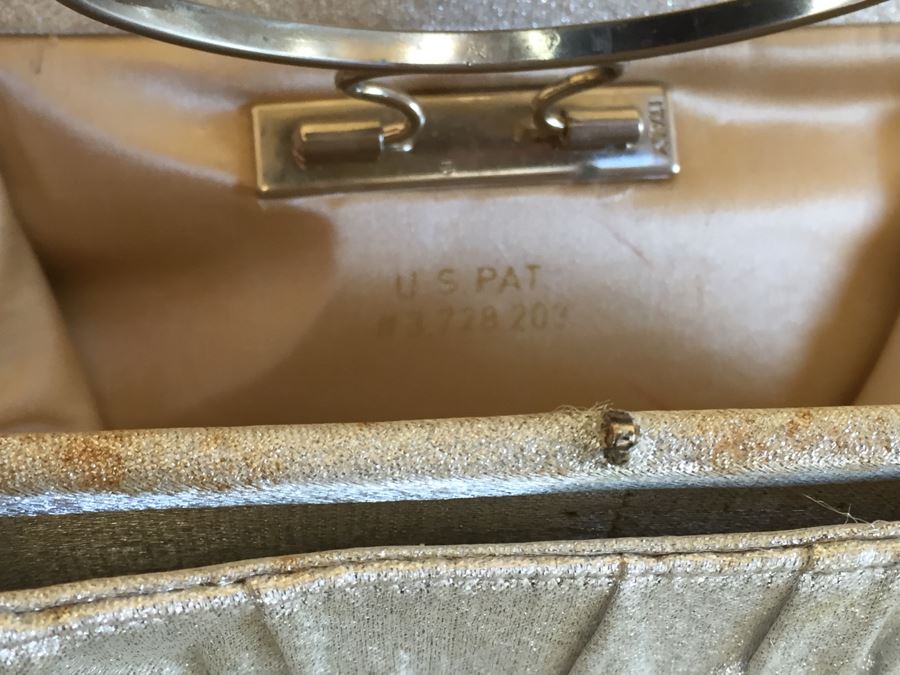 Women's Handbag Lot [Photo 12]