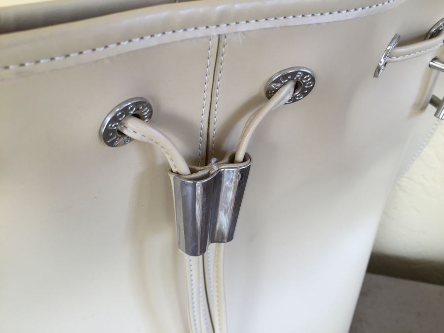 Women's Handbag Lot [Photo 14]