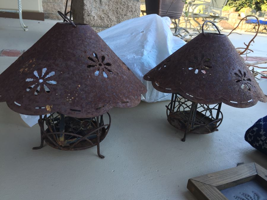 Home Decor Lot [Photo 3]