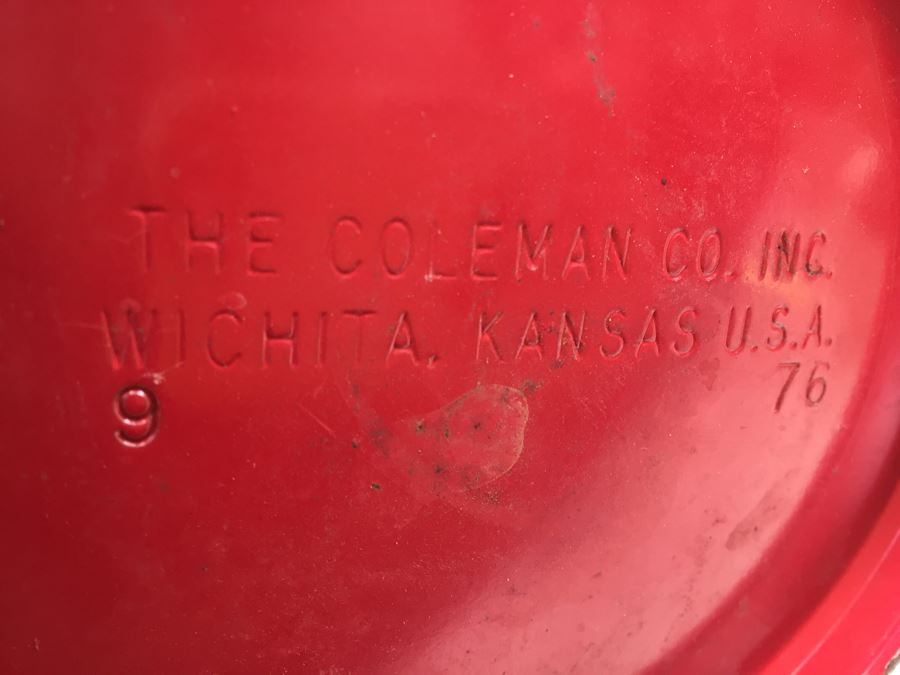 Vintage 1976 Coleman Lantern With Pyrex Glass And Original Box [Photo 10]