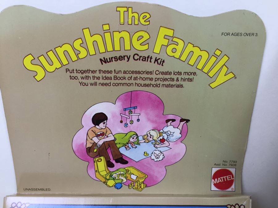 (4) The Sunshine Family Toys: Nursery Craft Kit, Camping Craft Kit, Backyard Picnic Project And Playroom Project By Mattel New In Box Vintage 1975 [Photo 5]