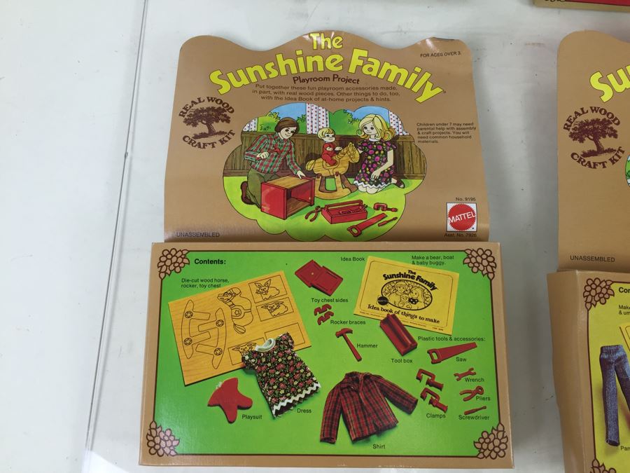 (4) The Sunshine Family Toys: Nursery Craft Kit, Camping Craft Kit, Backyard Picnic Project And Playroom Project By Mattel New In Box Vintage 1975 [Photo 12]