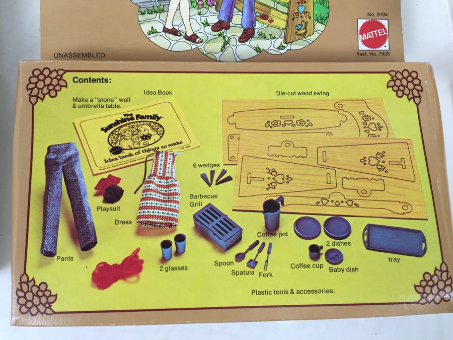 (4) The Sunshine Family Toys: Nursery Craft Kit, Camping Craft Kit, Backyard Picnic Project And Playroom Project By Mattel New In Box Vintage 1975 [Photo 11]