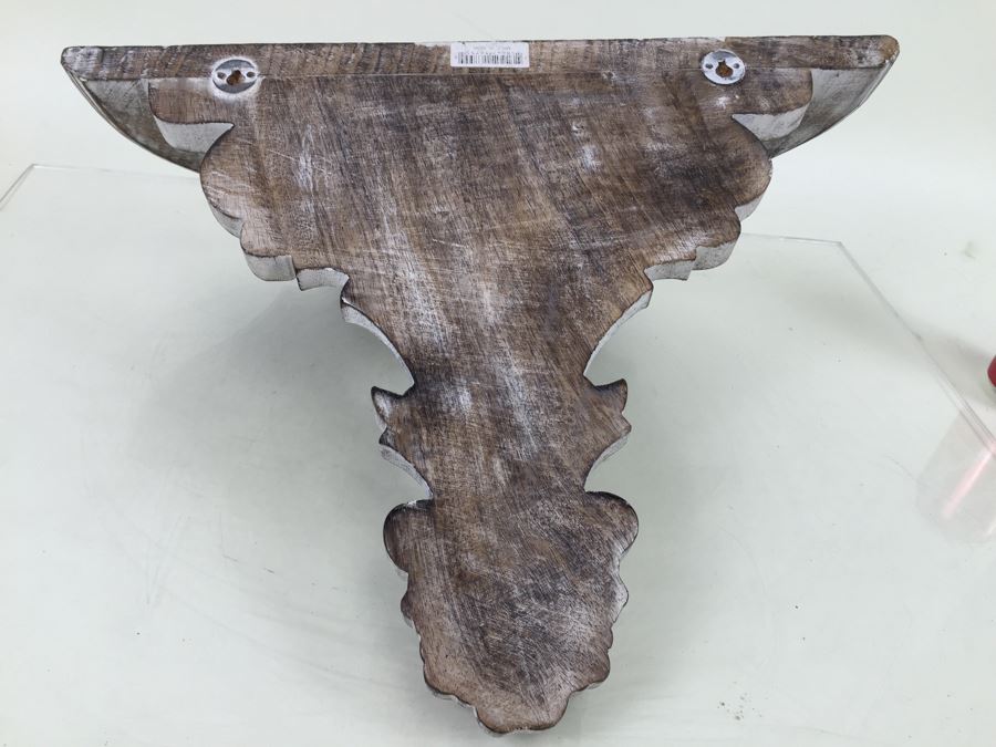 Decorative White Wall Shelf [Photo 3]