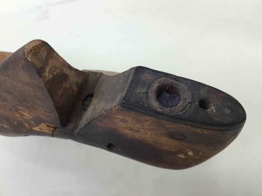 Old Hard Wood Shoe Form [Photo 6]