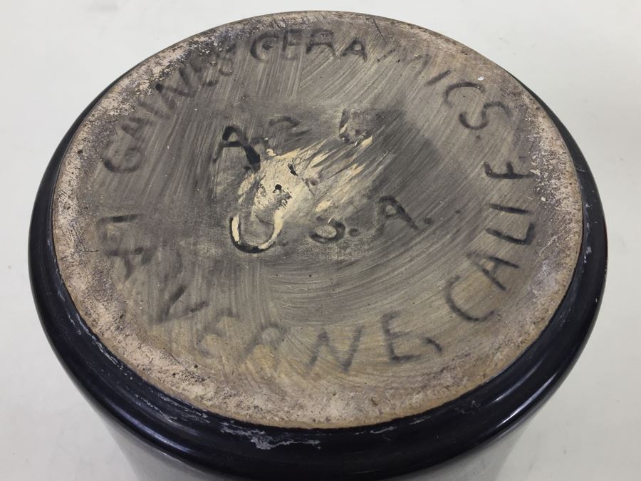 Mid-Century Modern Black Architectural Cylinder Planter Gainey Ceramics La Verne, Calif [Photo 3]