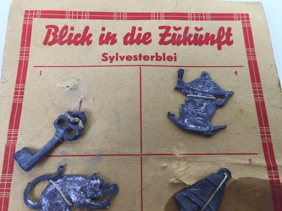 German Metal Figurines On Original Card [Photo 2]