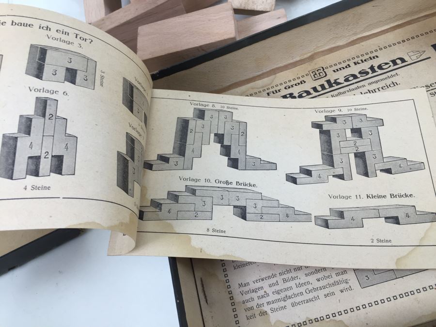 Vintage Ernst-Baukasten German Building Blocks Set With Box And Instruction Books [Photo 10]