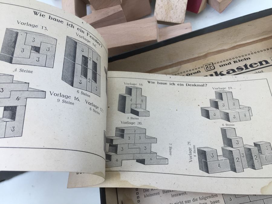 Vintage Ernst-Baukasten German Building Blocks Set With Box And Instruction Books [Photo 8]