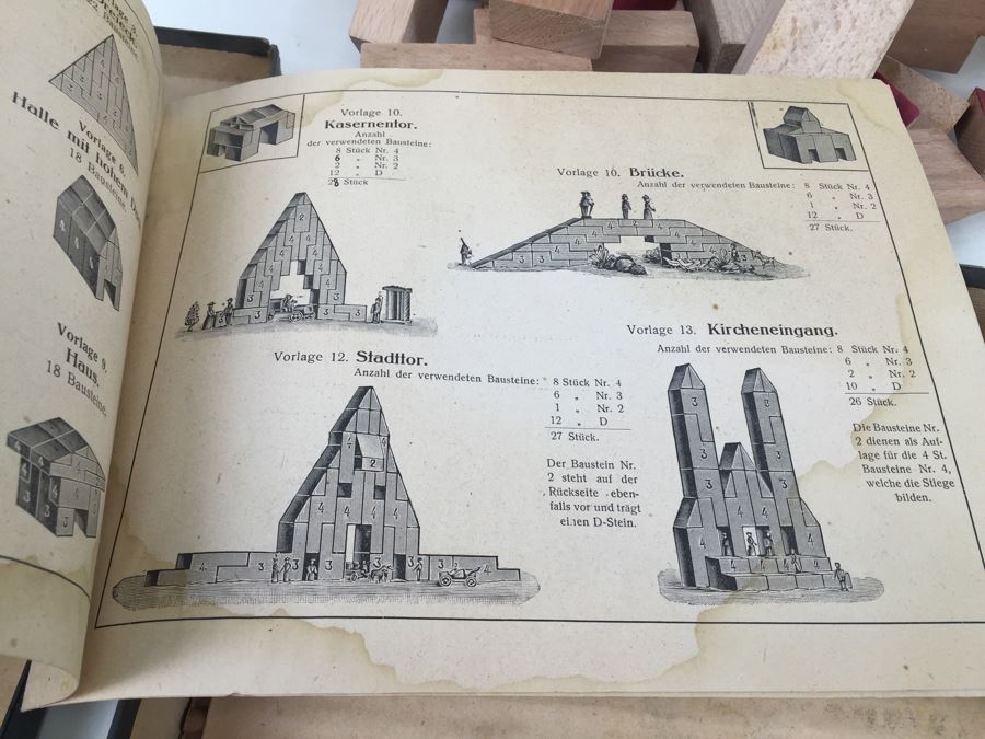 Vintage Ernst-Baukasten German Building Blocks Set With Box And Instruction Books [Photo 13]
