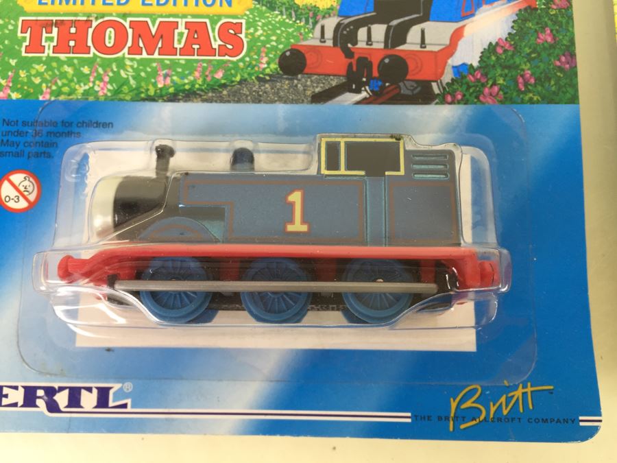 Pair Of ERTL Thomas The Tank Engine & Friends Toys On Original Cards 1995 & 1998 [Photo 4]