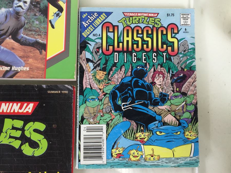 Various Comic Books And Books Including Teenage Mutant Ninja Turtles And Mighty Morphin Power Rangers [Photo 2]