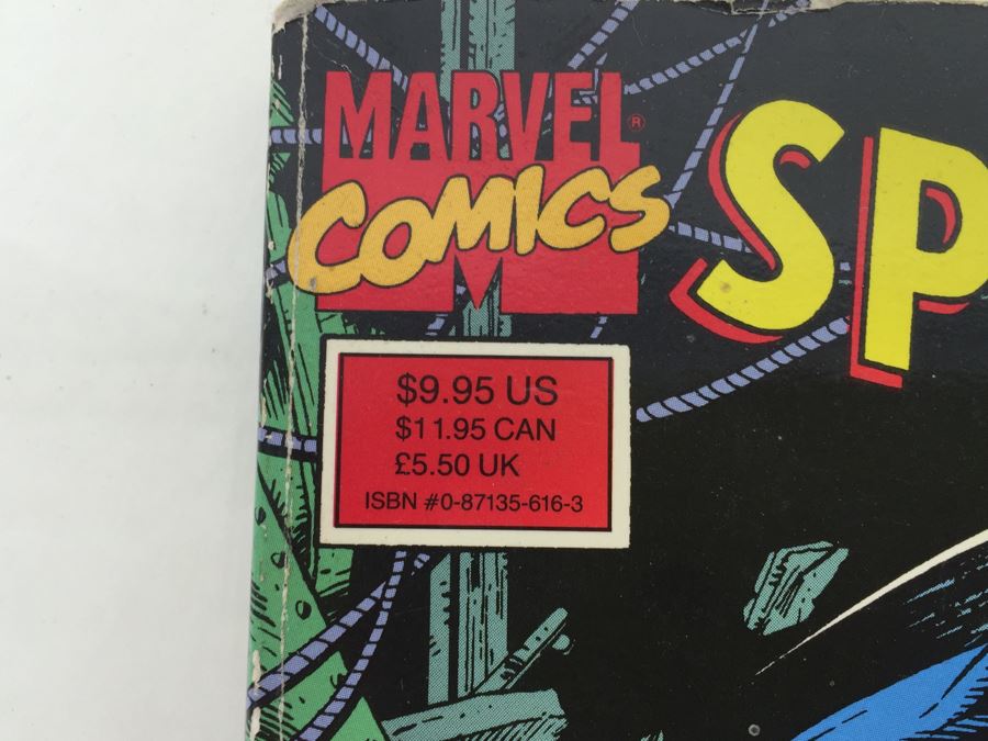 Graphic Novels Spider-Man Vs. Venom Marvel And Superman: Red Son DC Comics [Photo 5]