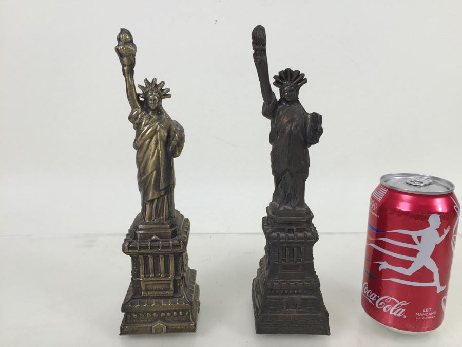 Pair Of Metal Tourist Statue Of Liberty Statues