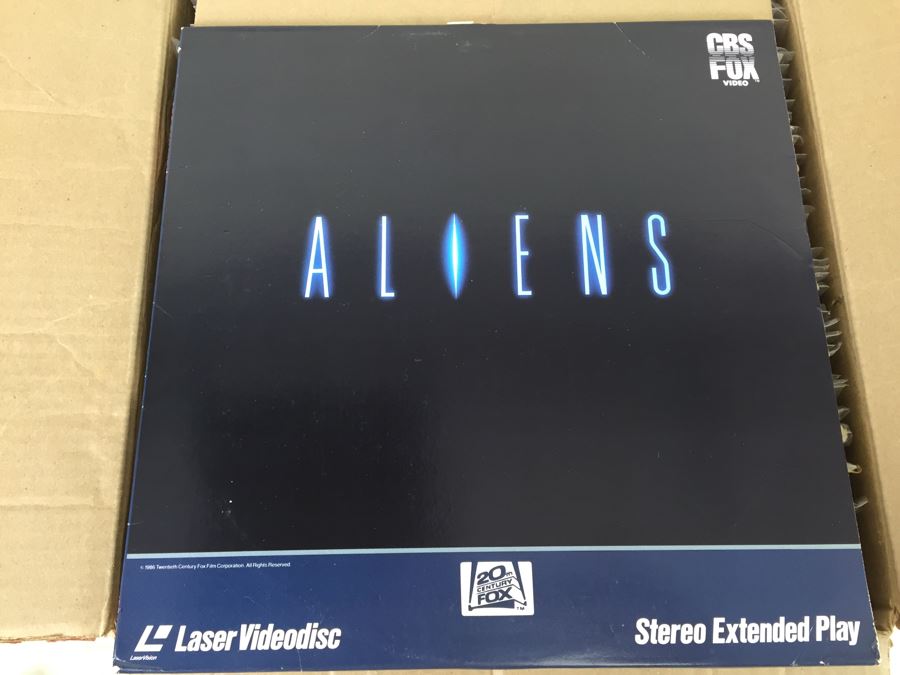 Box Filled With Vintage Laser Discs Videodiscs: Aliens, Ghost, Dirty Dancing Watch Classic Movies In Vintage Fidelity [Photo 9]