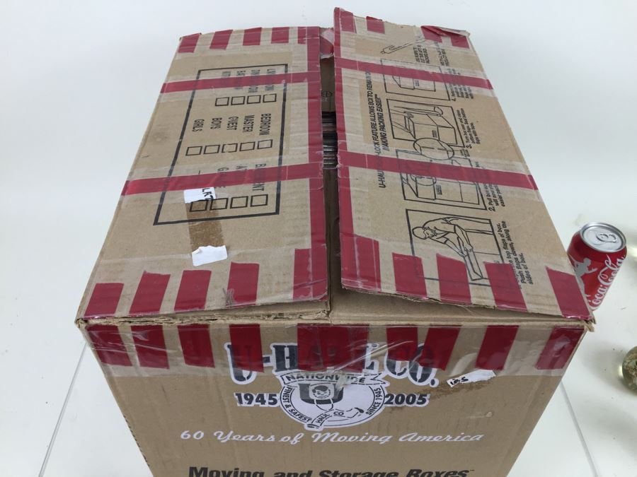 Box Filled With Vintage Laser Discs Videodiscs: Aliens, Ghost, Dirty Dancing Watch Classic Movies In Vintage Fidelity [Photo 4]