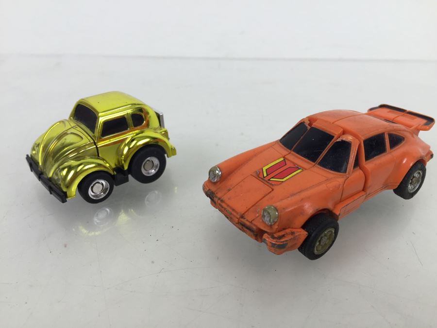 Gold Transformers Autobot Bumblebee Volkswagen Beetle 1985 Hasbro (Great Condition) And 1984 Bandai Transformer (Poor Condition) [Photo 4]