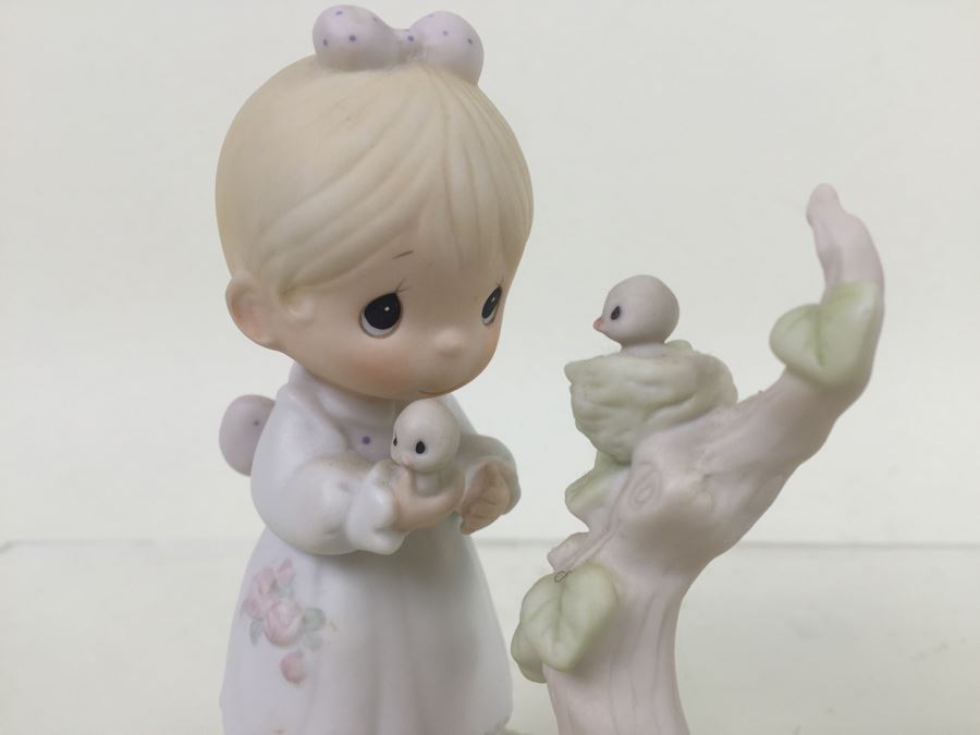 Collection Of (3) Jonathan & David Figurines Vintage 1976 1983 Early Precious Moments Figurines [Photo 6]