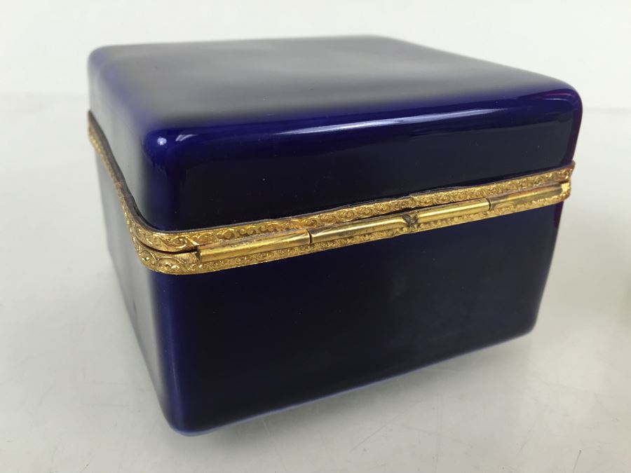 Limoges France Cobalt Blue And Gold Music Box [Photo 7]