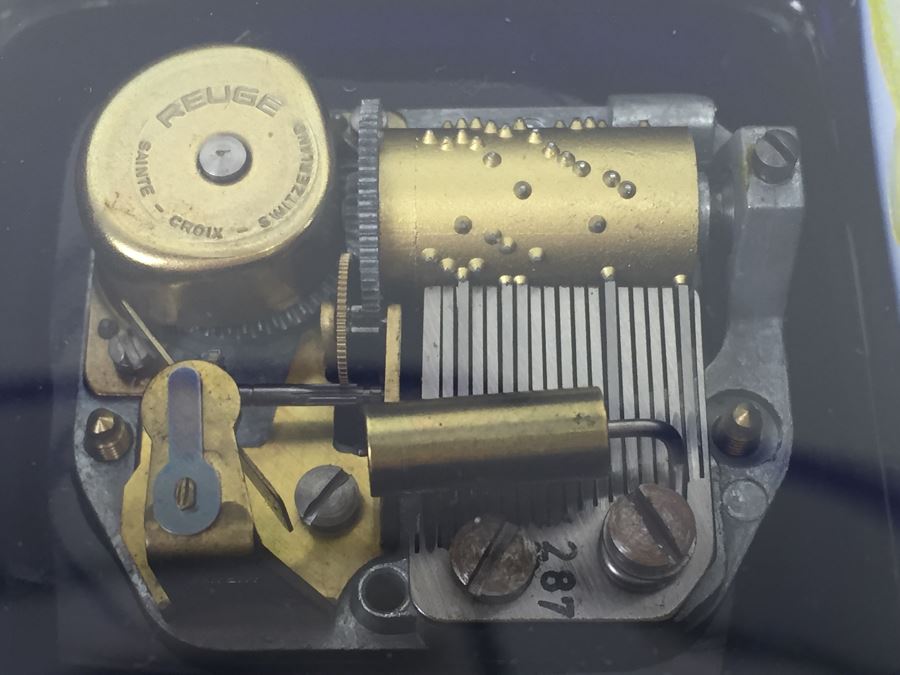 Limoges France Cobalt Blue And Gold Music Box [Photo 10]