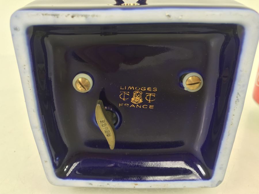 Limoges France Cobalt Blue And Gold Music Box [Photo 8]