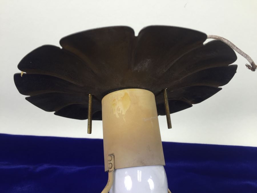 Stunning Vintage Glass Light Fixture [Photo 8]