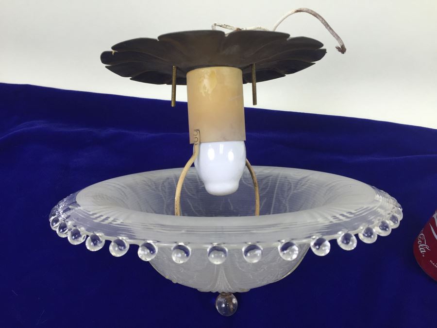 Stunning Vintage Glass Light Fixture [Photo 3]