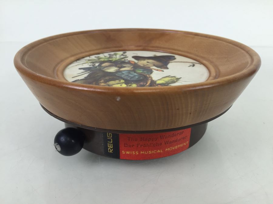 Reuge 'The Happy Wanderer' Swiss Musical Movement Wall Hanging Music Box [Photo 2]