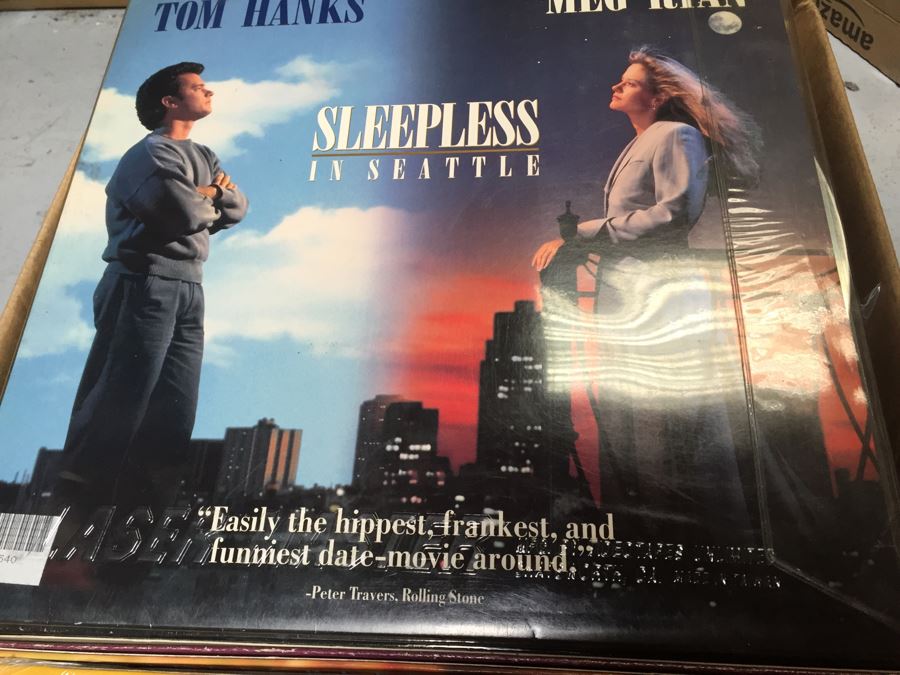 Box Filled With Vintage Laser Discs Videodiscs: The Blues Brothers, Fantasia, 48 Hours Watch Classic Movies In Vintage Fidelity [Photo 14]