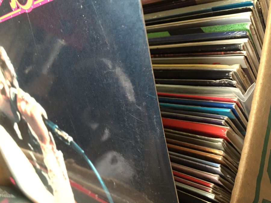 Box Filled With Vintage Laser Discs Videodiscs: The Blues Brothers, Fantasia, 48 Hours Watch Classic Movies In Vintage Fidelity [Photo 13]