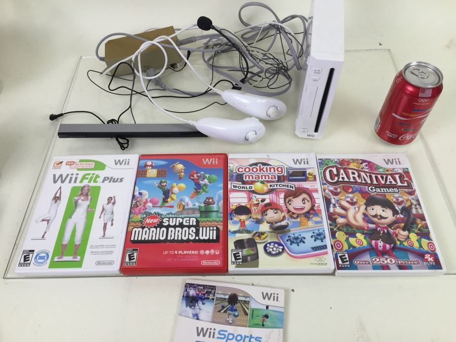 Nintendo Wii Console With Video Games And Wii Balance Board [Photo 1]