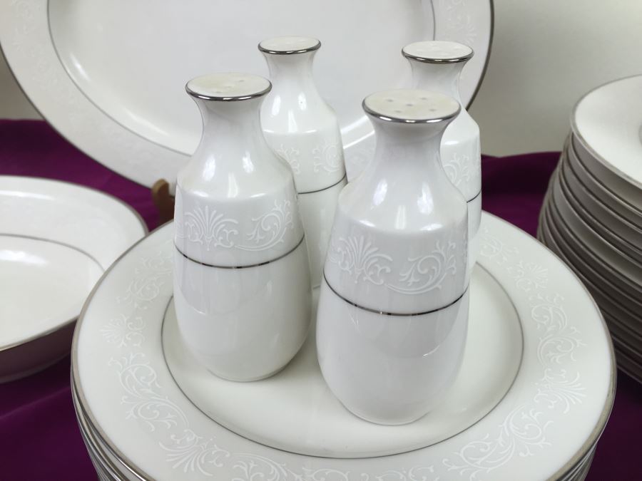 Elegant Large Set Of Noritake Ivory China Japan Marseille 7550 White With Silver Rim [Photo 10]