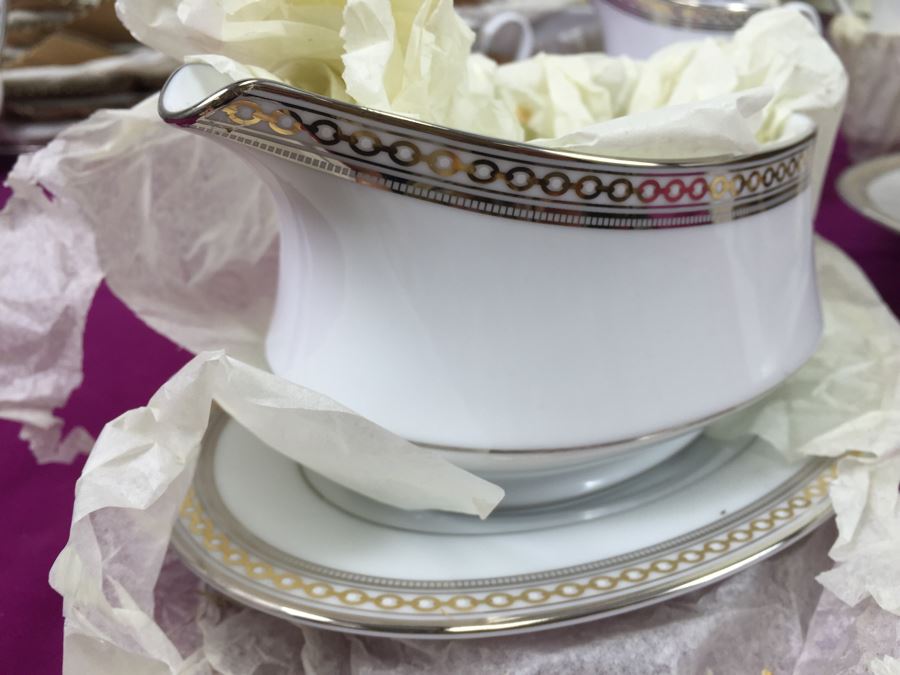 New Set Of Contemporary Fine China By Noritake LEGACY SPLENDOR 4267 With Box [Photo 4]