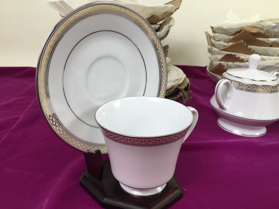 New Set Of Contemporary Fine China By Noritake LEGACY SPLENDOR 4267 With Box [Photo 5]